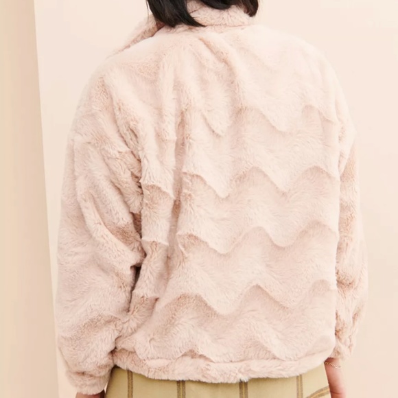 Urban Outfitters Eva Pink Faux Fur Jacket - Picture 9 of 9
